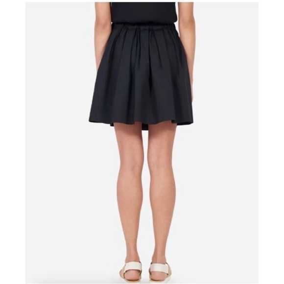 Everlane The Cotton Poplin Pleated Skirt - Picture 4 of 8